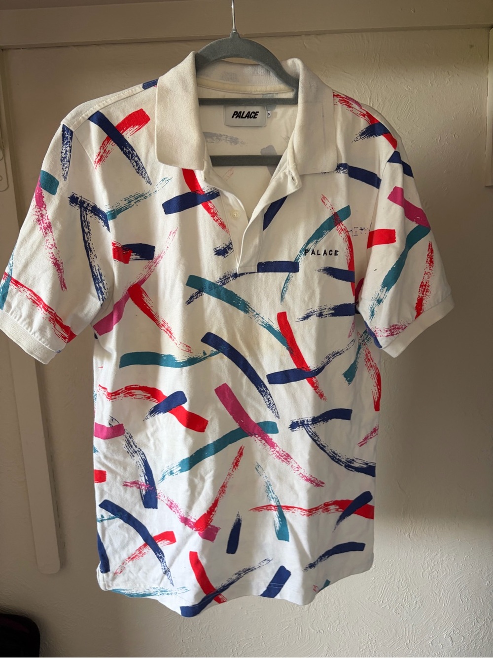 PALACE White Polo with Multicolor Brushstroke Print